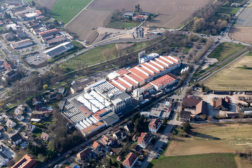 Luftbild: Bilcare Research in Staufen im Breisgau im Bundesland Baden-Württemberg in Deutschland. Foto: IMG_112983.jpg vom 22.03.2019 durch Werner Riehm/FLY-FOTO.de