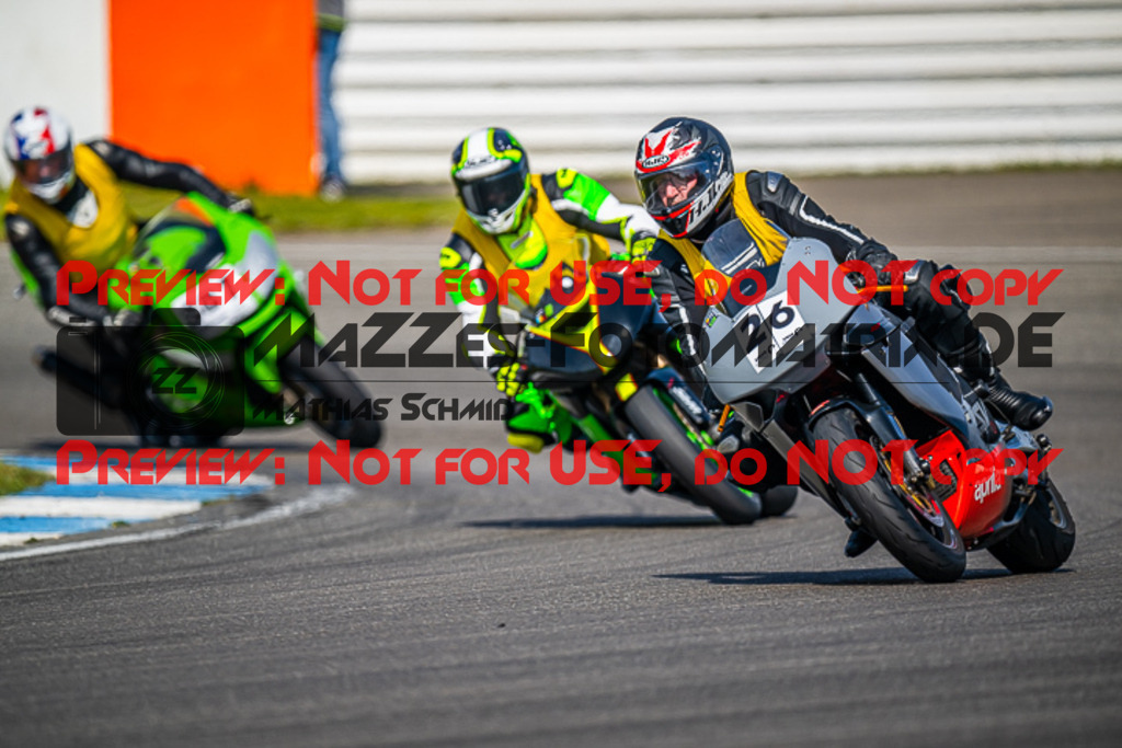 MaZZes_FotoMatrix_230410_6720 | INST