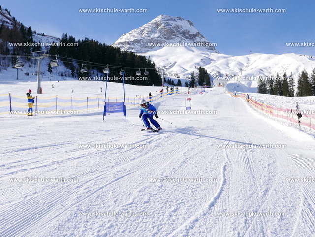 P1090569 | Photos von der Skischule Warth - Realisiert mit Pictrs.com