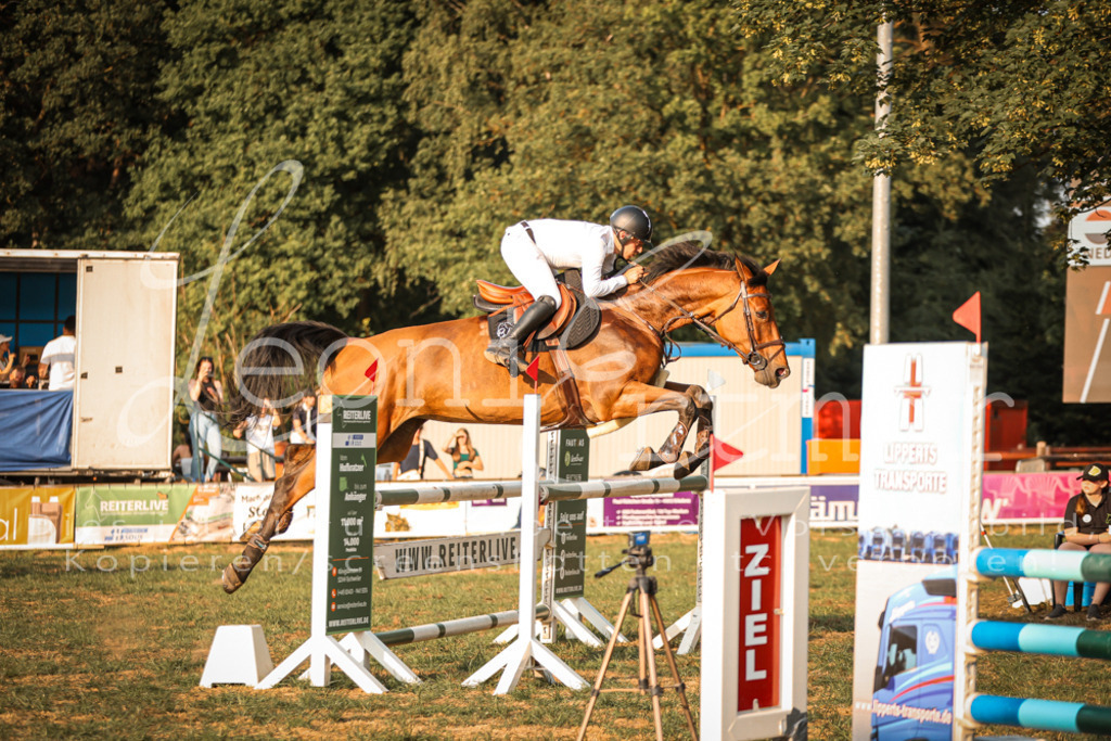 24.FrSpL00017 | Leoni Ertmer Photography - Realisiert mit Pictrs.com