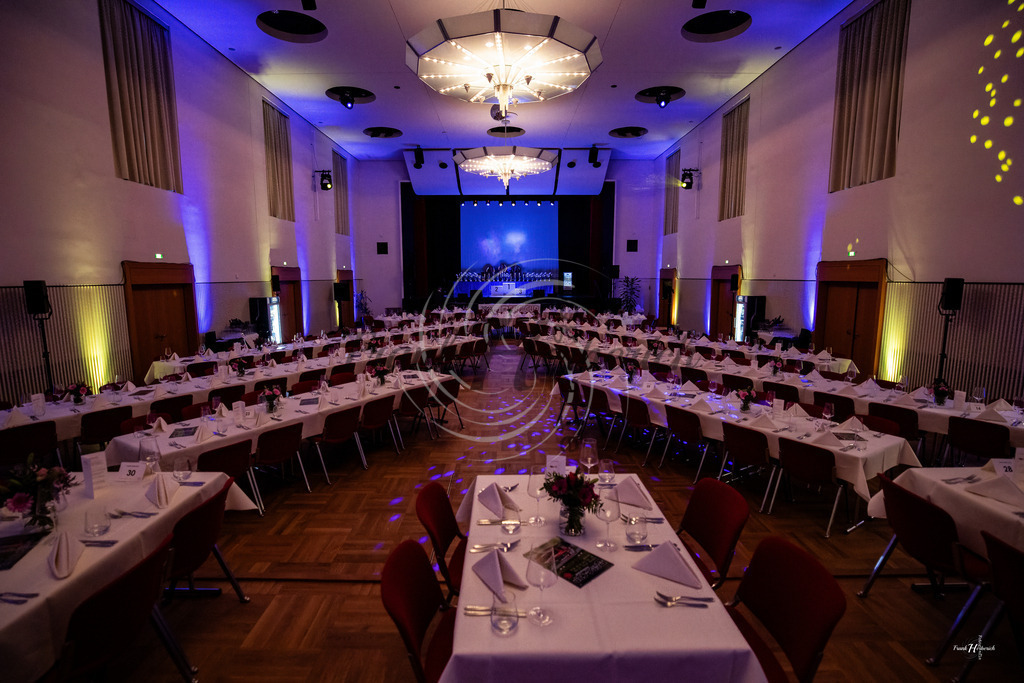 KW Berg Cup Siegerehrung 2025 | Frank Herberich Fotografie, Frank Herberich, Fotografie, Hochzeit, Portrait, St. Peter Ording, Ording, Westerhever, Nordsee, Frank Fotografie, Hardheim,  Odenwald,Walldürn, Band,Eventfotografie - Realisiert mit Pictrs.com