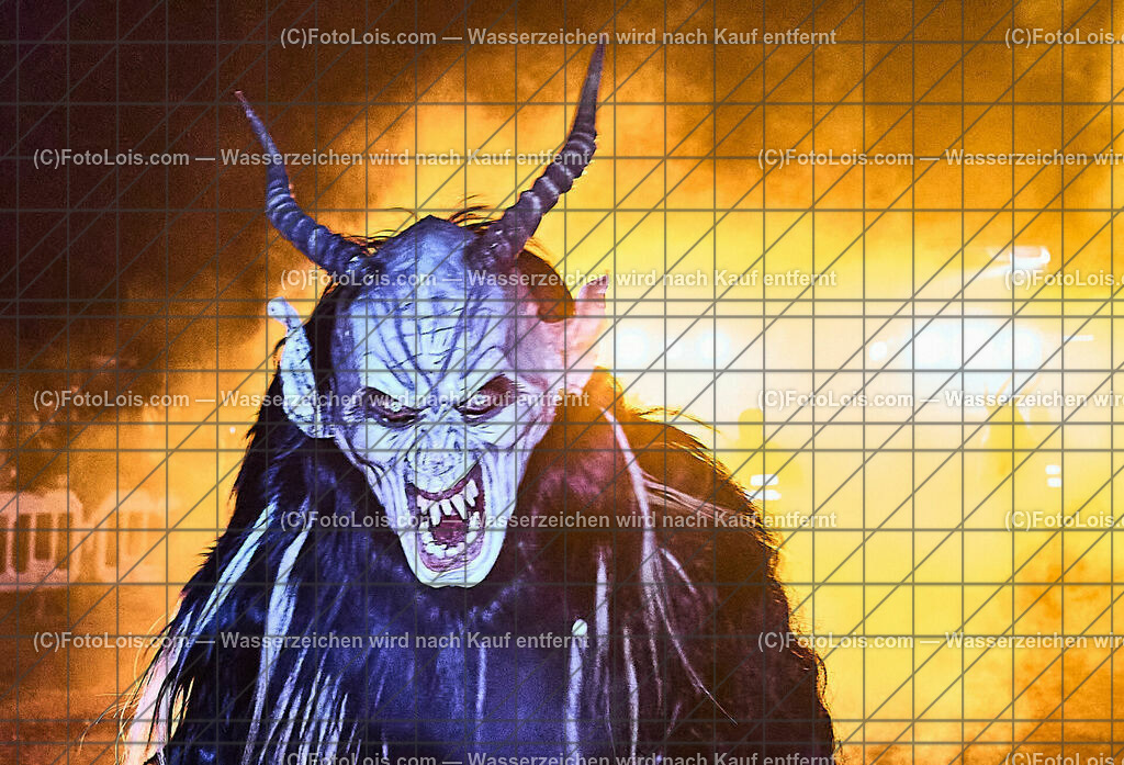 ALP7941_PerchtengruppenTreffen Gaming | (C)FotoLois.com, Alois Spandl. Perchtengruzppentreffen in Gaming am Badparkplatz, Fr 5. Januar 2024.