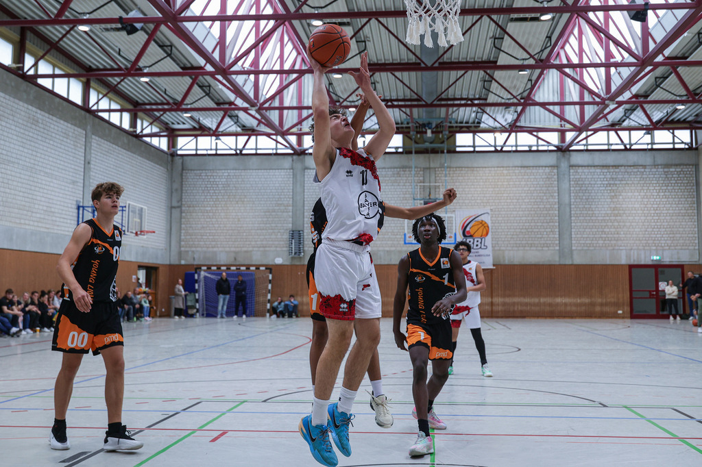 JBBL BAYER GIANTS vs Young Lions Wuppertal-18 | Fotos von Basketballspielen aus dem Raum NRW fotografiert von Gero Mueller-Laschet und Daniel Schaefer - Realisiert mit Pictrs.com