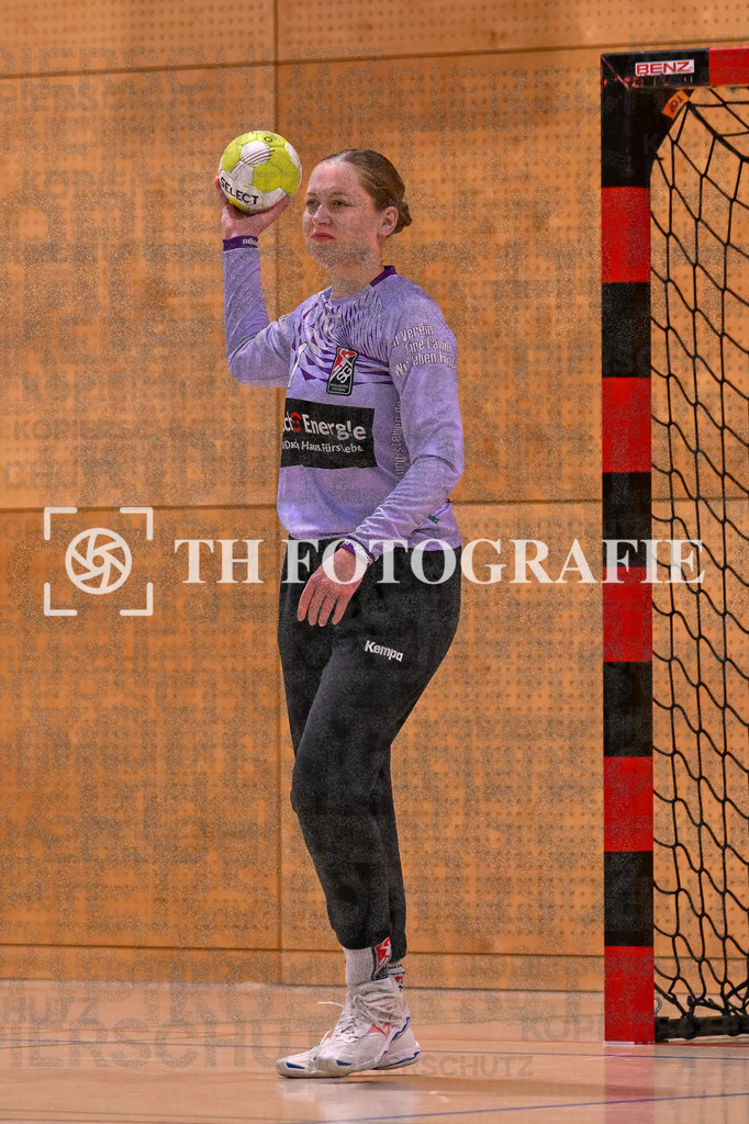 GER, SG Maulburg/Steinen - SV Allensbach 2, Frauen-Handball, Oberliga Suedbaden, 1. Spieltag, Saison 2024/2025, 28.09.2024 | Zoe Zscherper (SG Maulburg/Steinen, #18)GER, SG Maulburg/Steinen - SV Allensbach 2, Frauen-Handball, Oberliga Suedbaden, 1. Spieltag, Saison 2024/2025, 28.09.2024Foto: TH Fotografie/Thomas Hess