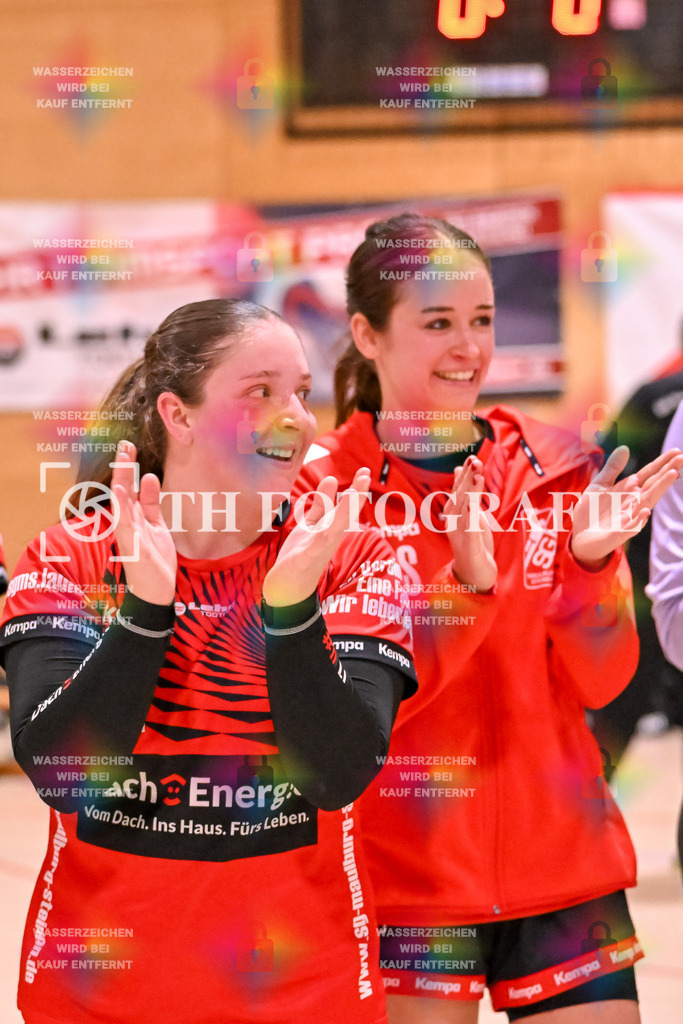 GER, SG Maulburg/Steinen - HSG Dreiland, Frauen-Handball, Oberliga Suedbaden, 3. Spieltag, Saison 2024/2025, 12.10.2024 | Laura Traeber (SG Maulburg/Steinen, #11), Davina Schmidt (SG Maulburg/Steinen, #17)GER, SG Maulburg/Steinen - HSG Dreiland, Frauen-Handball, Oberliga Suedbaden, 3. Spieltag, Saison 2024/2025, 12.10.2024Foto: TH Fotografie/Thomas Hess