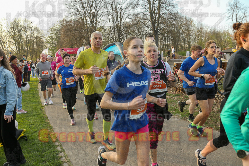 250328_1748_EX1_5720 | Sportfotografie im Rhein-Sieg Kreis, Köln, Bonn, NRW, Rheinland Pfalz, Hessen, etc. Unser Tätigkeitsfeld umfasst den Laufsport vom Volkslauf über den Marathon, Duathlon, Triathon bis zum Ultralauf wie Kölnpfad Ultra oder Schindertrail.
