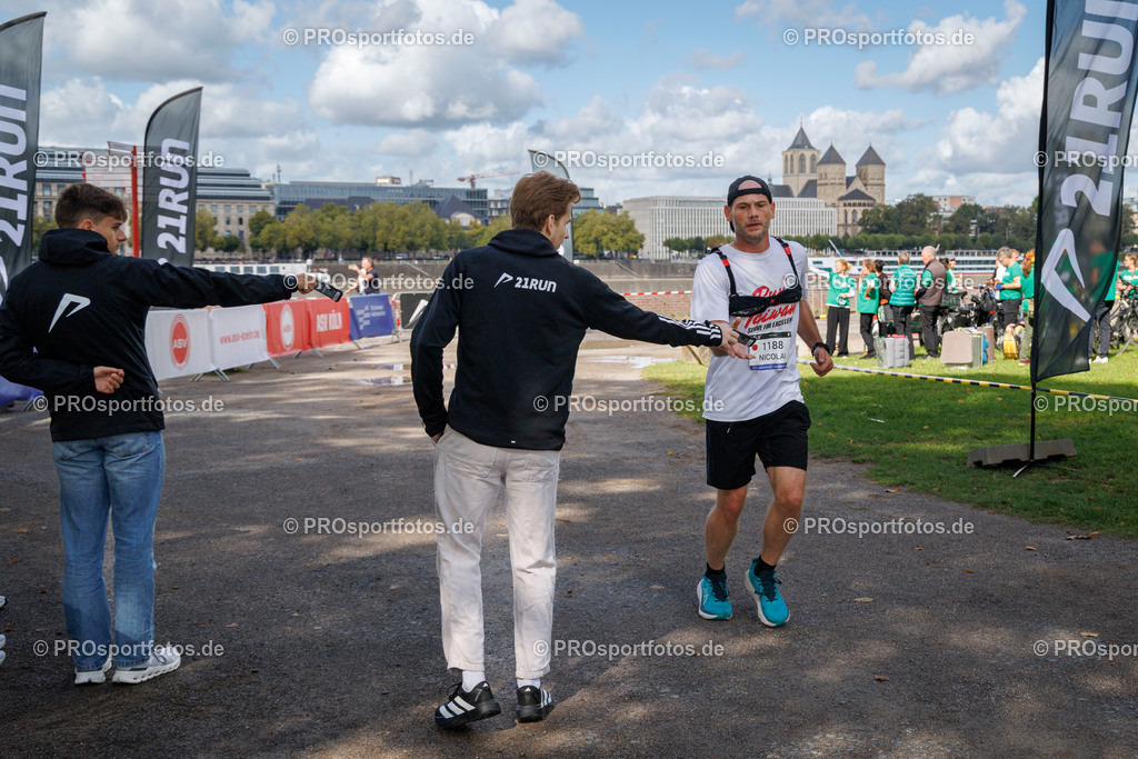Brückenlauf Halbmarathon des ASV Köln; Köln, 14.09.25 | Impressionen vom Brückenlauf Halbmarathon des ASV Köln am 14.09.25 in Köln (Deutschland). Foto: BEAUTIFUL SPORTS/Bernd Hoffmann