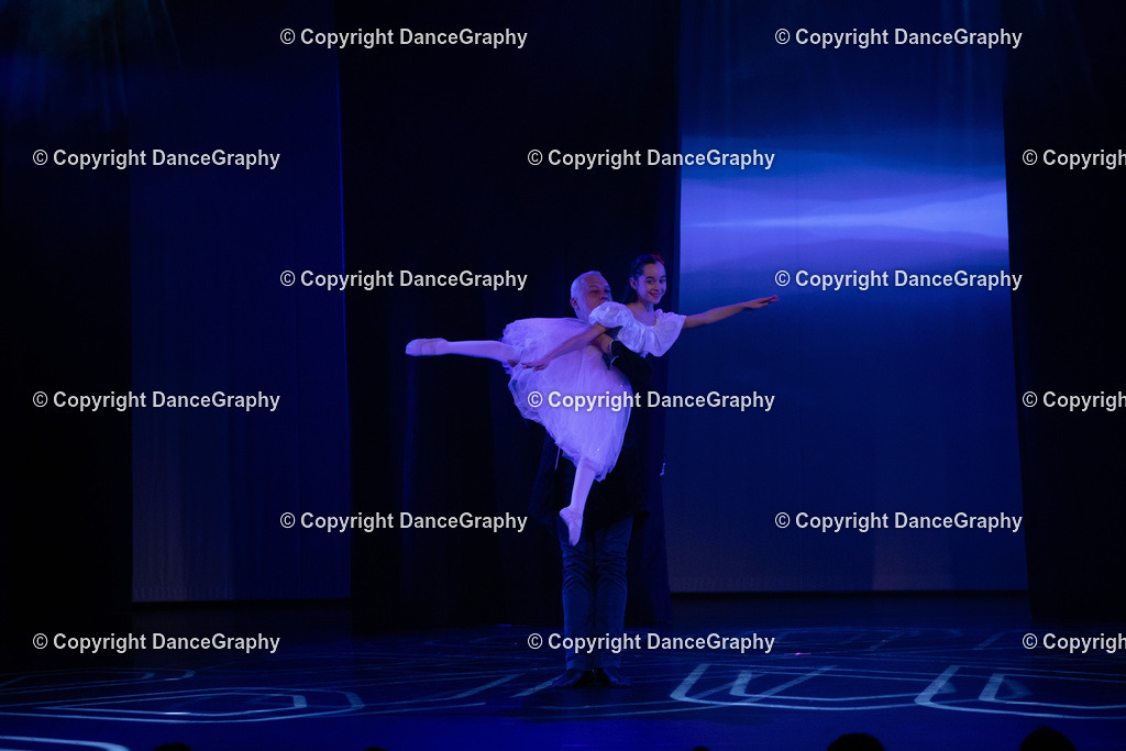 GPHY1502 | DanceGraphy - Realisiert mit Pictrs.com