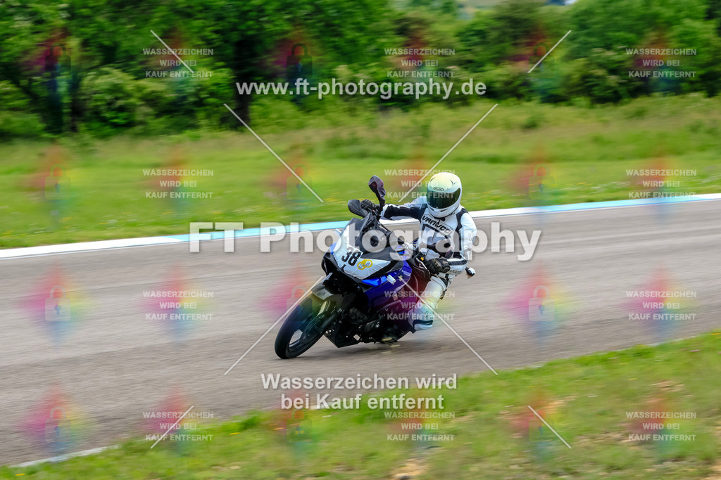 MotoTeam-3399 | Hier findet Ihr Bilder von Touristenfahrten auf der Nürburgring Nordschleife oder von anderen Veranstaltungen die ich besucht habe. Viel Spass beim Durch Schauen 
