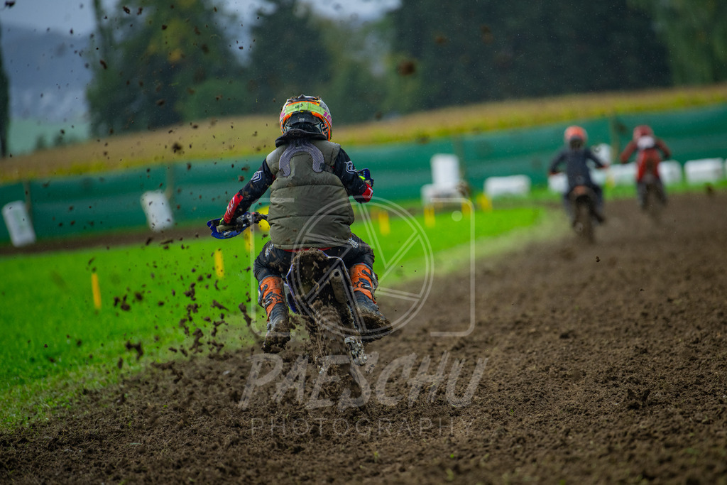 BYR85 (300) | Paeschuphoto Shop - Wer nicht sucht der auch nicht findet.Ob Motocrossbilder oder von einem besuchtem Spiel, Hauptsache Action. - Realisiert mit Pictrs.com