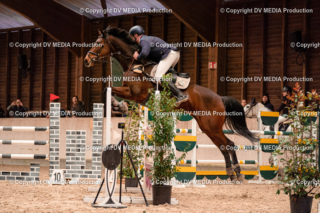 Springen Tag 3-342 | dv-media-shop - Realisiert mit Pictrs.com