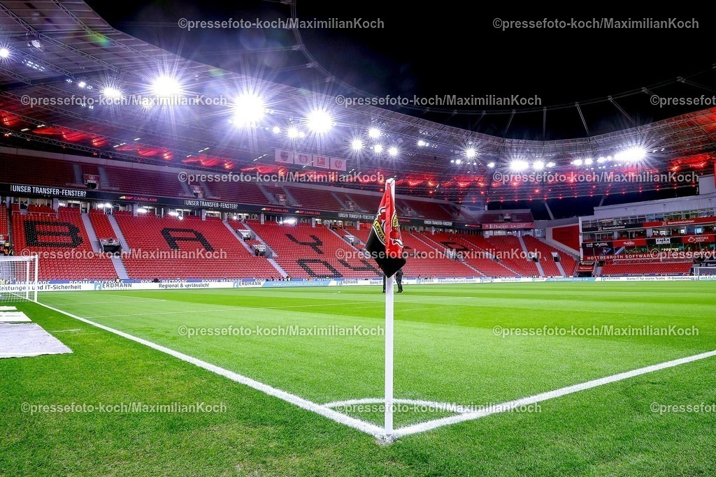 Lev14012502146 | 14.01.2025, Fußball, Bayer 04 Leverkusen - 1. FSV Mainz 05, 1. Fußball Bundesliga, 17. Spieltag, BayArena, Saison 2024 2025: Feature Innenansicht Arena Stadion Symbolbild Symbol Symbolfoto Spielfeld Übersicht Übersichtsbild Spielfeld Tribüne Eckfahne DFB regulations prohibit any use of photographs as image sequences and or quasi-video.