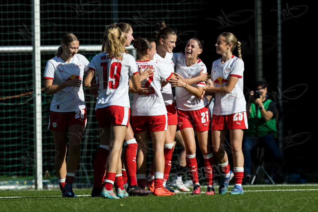 Frauen-Regionalliga Nordost | 3. Spieltag FSV Babelsberg 74 : RasenBallsport Leipzig II - Realisiert mit Pictrs.com