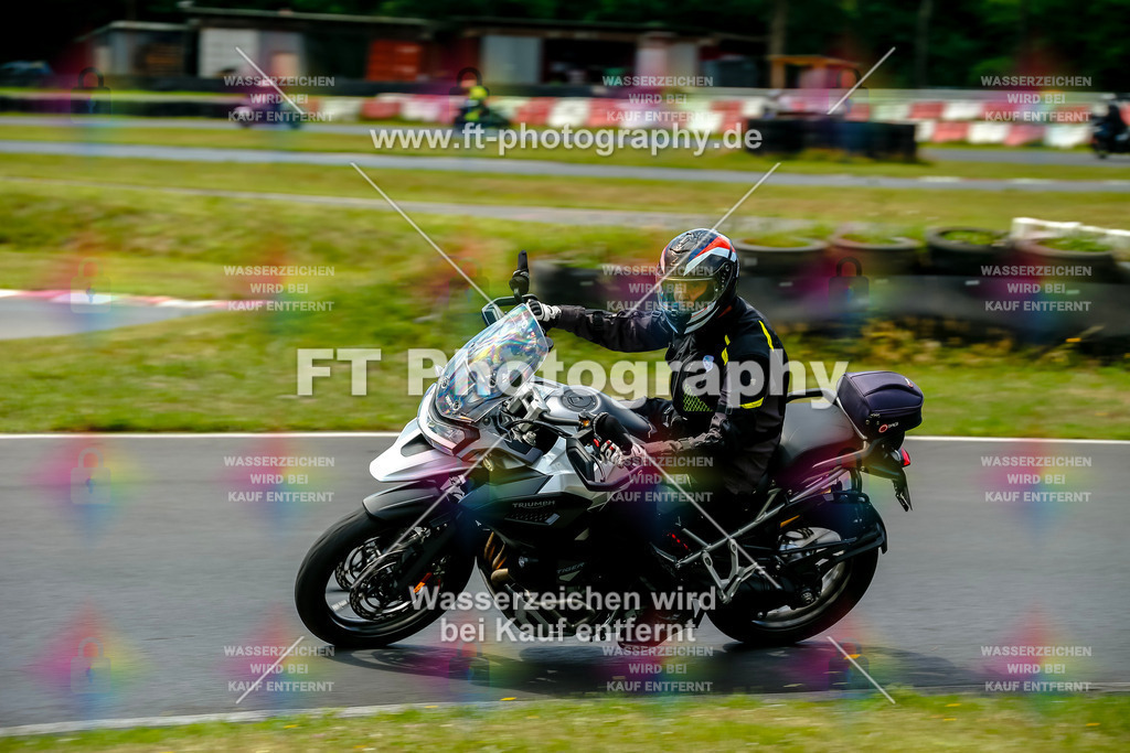 VBK-4839 | Hier findet Ihr Bilder von Touristenfahrten auf der Nürburgring Nordschleife oder von anderen Veranstaltungen die ich besucht habe. Viel Spass beim Durch Schauen 