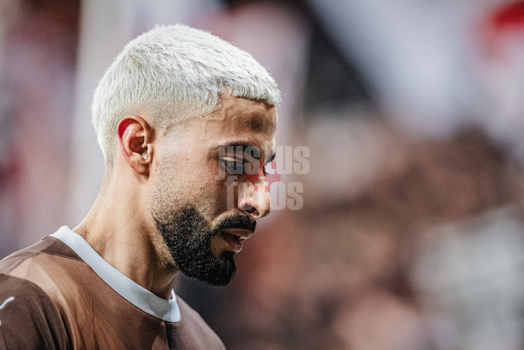 Fußball | Männer | Saison 2024/2025  | Fußball-Bundesliga | 26. Spieltag | FC St. Pauli vs. TSG Hoffenheim | 14.03.2025 | Elias Saad (#26, FC St. Pauli)