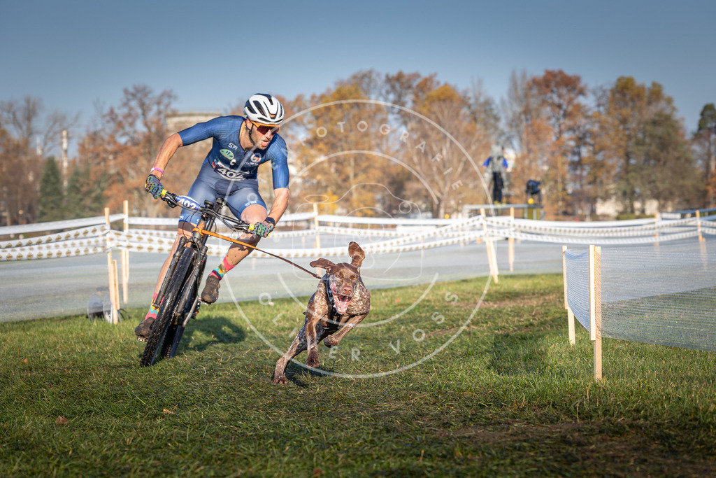 CaniXpix_0L8A3977 | Hundefotografie, Tierfotograf, Pfotenfotografie, Fotoshooting Hund, Hunde Portrait, Hundesport, Hundeportraits, Heideshooting, Hunde, Sportfotograf, Hundefotograf, Turnierhundsport, THS,  - Realisiert mit Pictrs.com