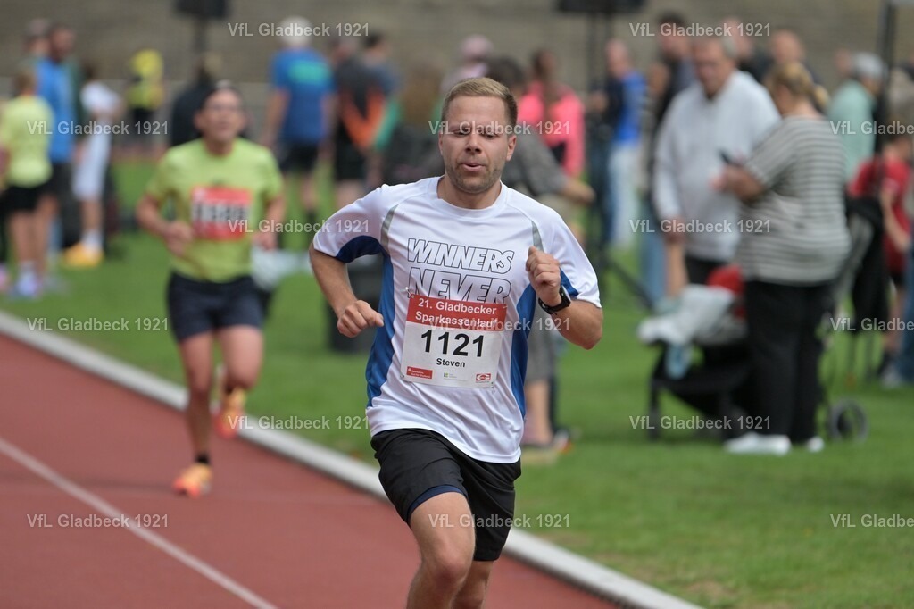 2026-08-23_Sparkassenlauf_HM_KH_00257 | Die Fotografen - Realisiert mit Pictrs.com