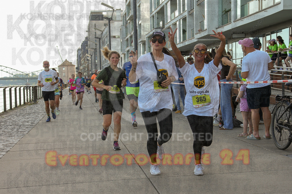 250920_1448_EX1_7640 | Sportfotografie im Rhein-Sieg Kreis, Köln, Bonn, NRW, Rheinland Pfalz, Hessen, etc. Unser Tätigkeitsfeld umfasst den Laufsport vom Volkslauf über den Marathon, Duathlon, Triathon bis zum Ultralauf wie Kölnpfad Ultra oder Schindertrail.