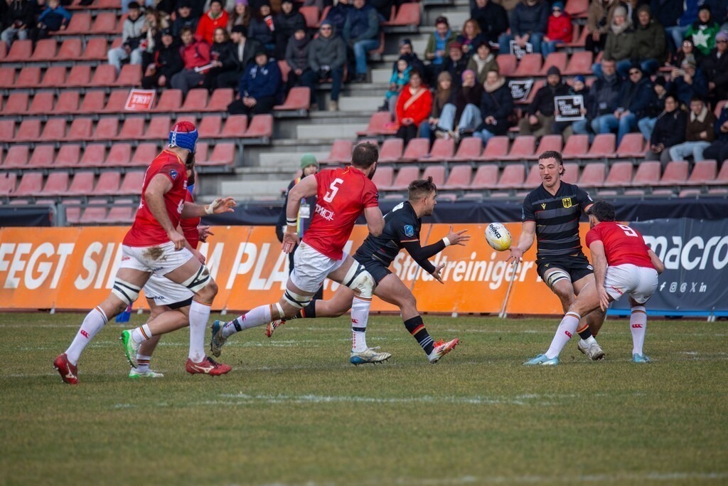 Rugby Europameisterschaft der Männer, 3. Spieltag: Deutschland gegen Belgien in Kassel | Rugby Europameisterschaft der Männer, 3. Spieltag: Deutschland gegen Belgien in Kassel - Realisiert mit Pictrs.com
