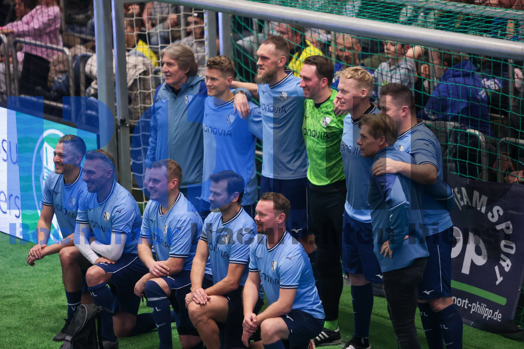 Hallenmasters Castrop-Rauxel - Legendenturnier {date} -  | {headline}



(Foto: Sebastian Sendlak / BOND)

 - Realisiert mit Pictrs.com