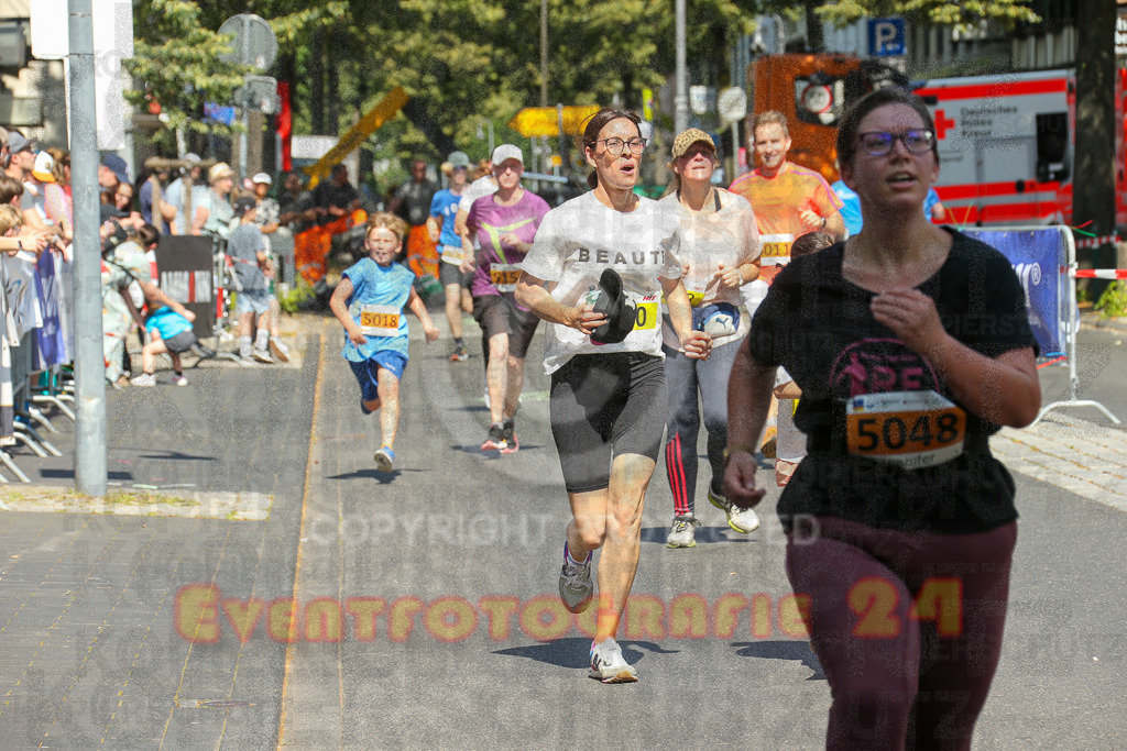 250621_1051_EX1_2908 | Sportfotografie im Rhein-Sieg Kreis, Köln, Bonn, NRW, Rheinland Pfalz, Hessen, etc. Unser Tätigkeitsfeld umfasst den Laufsport vom Volkslauf über den Marathon, Duathlon, Triathon bis zum Ultralauf wie Kölnpfad Ultra oder Schindertrail.