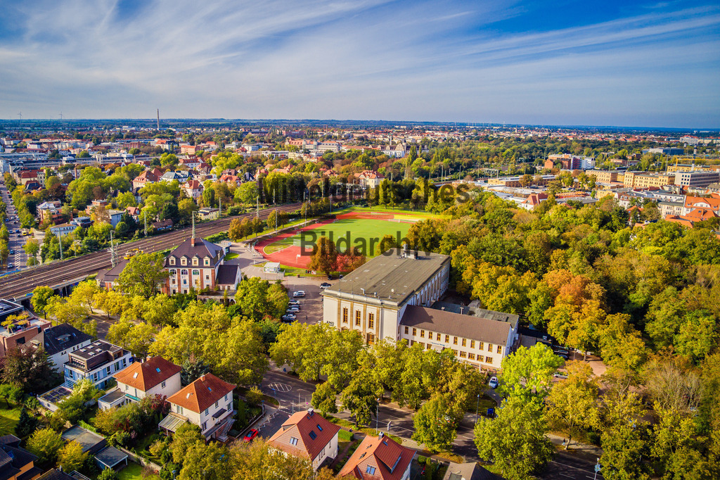 Luftbild Magdeburg AMO Kulturhaus Jahnring Erich-Weinert-Straße-0029 | Luftbild Magdeburg AMO Kulturhaus Jahnring Erich-Weinert-Straße - Realisiert mit Pictrs.com