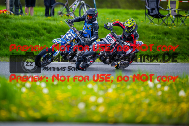 MaZZes_FotoMatrix_230506_2-51 | UE40