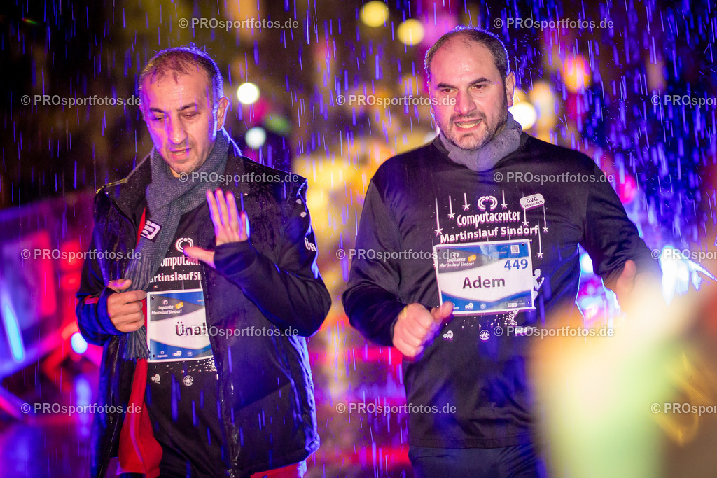 Martinslauf Sindorf 2023 in Kerpen-Sindorf, 09.11.2023 | Impressionen vom Martinslauf Sindorf 2023 am 09.11.2023 in Kerpen-Sindorf (Nordrhein-Westfalen).