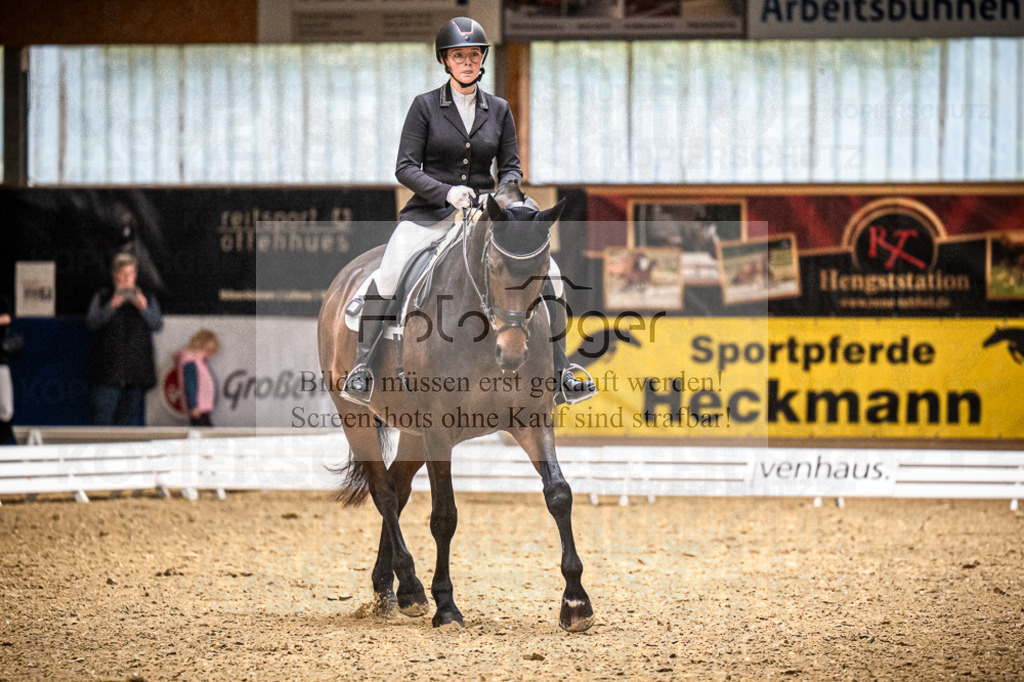 DOS_0604 | Entdecke hochwertige Reitturnierfotos von Foto Oger. Professionell, emotional und authentisch – jetzt Lieblingsmomente im Shop bestellen.Deutschlandweite Turnierfotografie. - Realisiert mit Pictrs.com