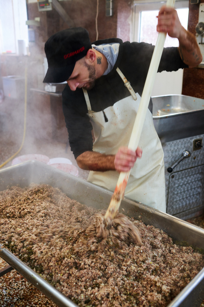 Fleischerei Dormayer | Langenzersdorf, Austria - February 12, 2019: Fleischerei Dormayer - Blutwurst Herstellung; das Gewürz wird mit dem Brät vermengt. - Realisiert mit Pictrs.com