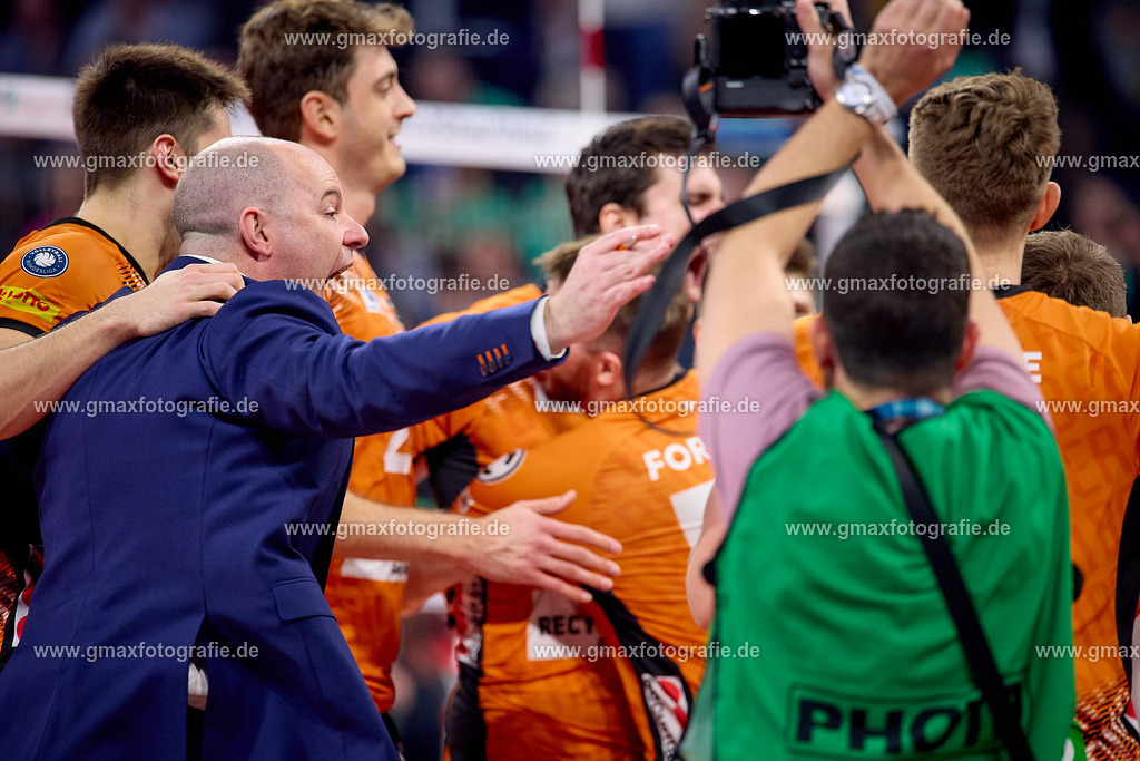 GER, BERLIN RECYCLING Volleys - SWD powervolleys Dueren, Volleyball, DVV-Pokalfinale Maenner 2025, 02.03.25 | GER, BERLIN RECYCLING Volleys - SWD powervolleys Dueren, Volleyball, DVV-Pokalfinale Maenner 2025, 02.03.25Foto: Gerald Oelze-de Stoppany