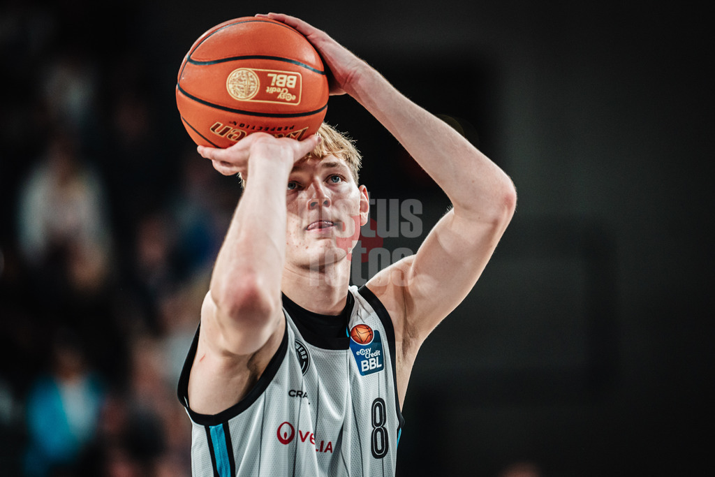 Basketball | Männer | Saison 2024/2025 | easyCredit Basketball Bundesliga | 4. Spieltag | Veolia Towers Hamburg vs. EWE Baskets Oldenburg | 06.10.2024 | Jared Grey (#8, Veolia Towers Hamburg)