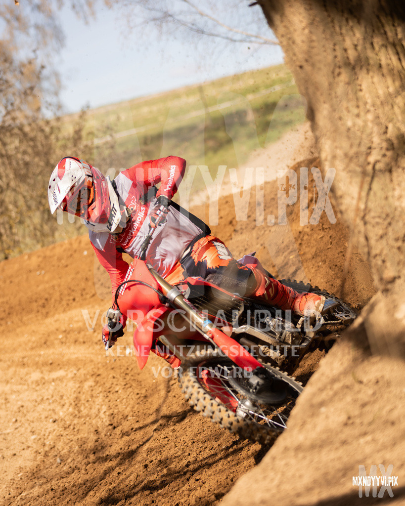 866A2881 | mxndyyvipix