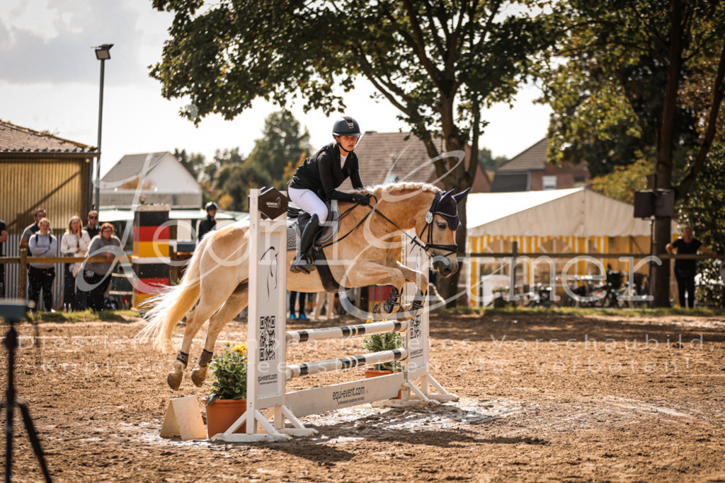 06.SoSpE00019 | Leoni Ertmer Photography - Realisiert mit Pictrs.com