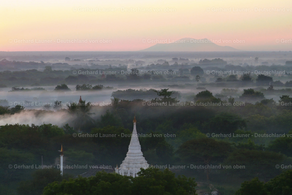 MYM0002 | Online-Shop für Luftbilder aus Deutschland. Seit über 45 Jahren baut Gerhard Launer das Luftbildarchiv mit unterschiedlichsten Themen stetig weiter aus.