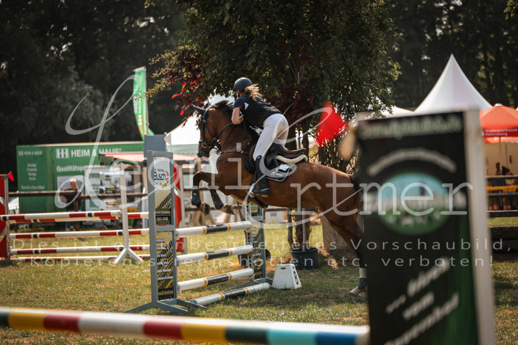 13.FrPfA00022 | Leoni Ertmer Photography - Realisiert mit Pictrs.com