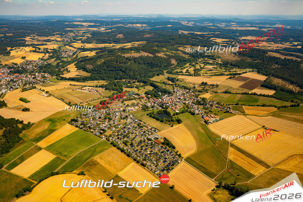 Die Luftaufnahme Schönes Bild von Hausen - Oberaula wurde 2022 vom Flugzeug aus (keine Drohne) erstellt. Hohe Auflösung -für große Poster und Wandbilder geeignet - Garantiert!