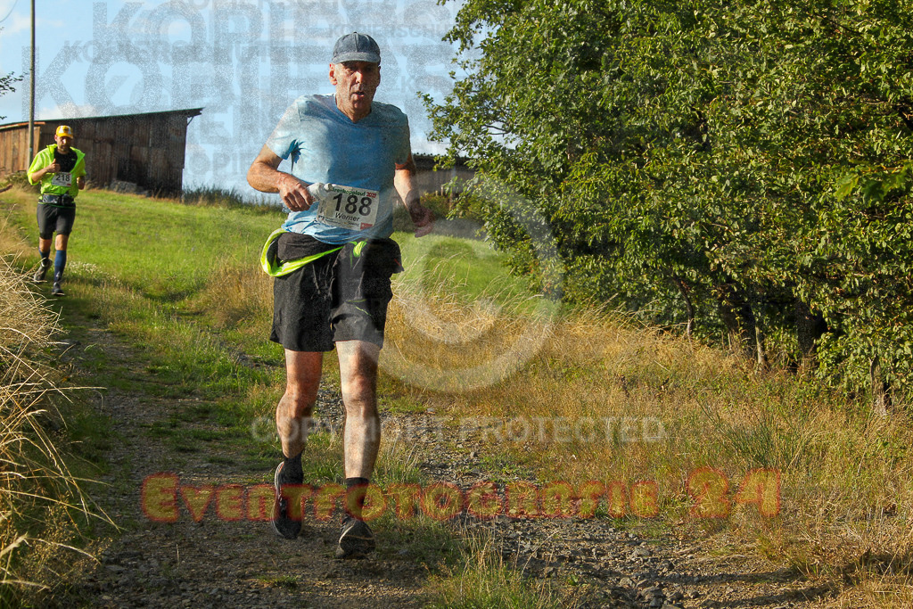 250801_1918_EV4_8493 | Sportfotografie im Rhein-Sieg Kreis, Köln, Bonn, NRW, Rheinland Pfalz, Hessen, etc. Unser Tätigkeitsfeld umfasst den Laufsport vom Volkslauf über den Marathon, Duathlon, Triathon bis zum Ultralauf wie Kölnpfad Ultra oder Schindertrail.