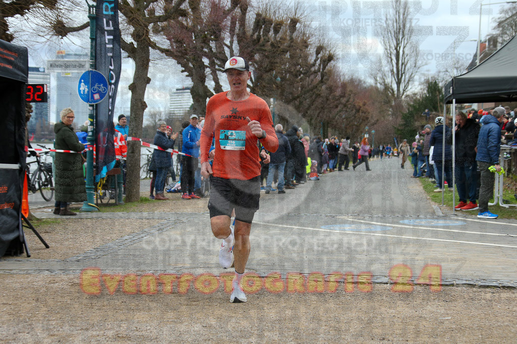 231231_1152_EX1_4277 | Sportfotografie im Rhein-Sieg Kreis, Köln, Bonn, NRW, Rheinland Pfalz, Hessen, etc. Unser Tätigkeitsfeld umfasst den Laufsport vom Volkslauf über den Marathon, Duathlon, Triathon bis zum Ultralauf wie Kölnpfad Ultra oder Schindertrail.