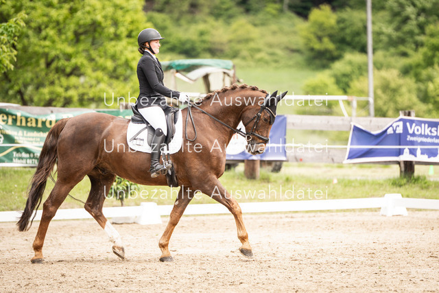 Bad_Meinberg_09654 | saradresslerfotografie - Realisiert mit Pictrs.com