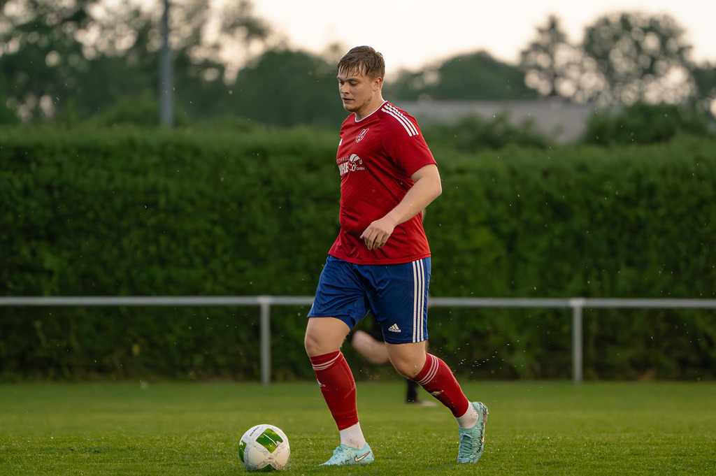 Fußball I Herren I Saison 2025-2026  I 2. Kreisklasse I 28. Spieltag I TV Dinklage III - BS Vörden II I 0479 | jns.sportfotos - Realisiert mit Pictrs.com