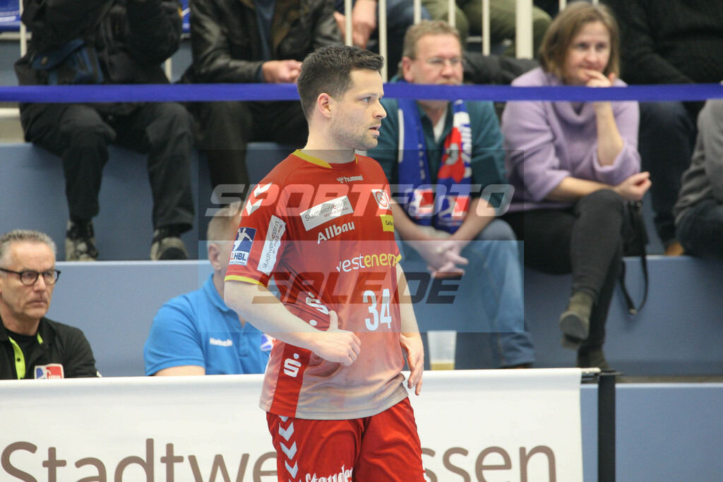 TUSEM Essen - HBW Balingen | Felix Klingler - © Sportfoto-Sale (MK) - Realisiert mit Pictrs.com