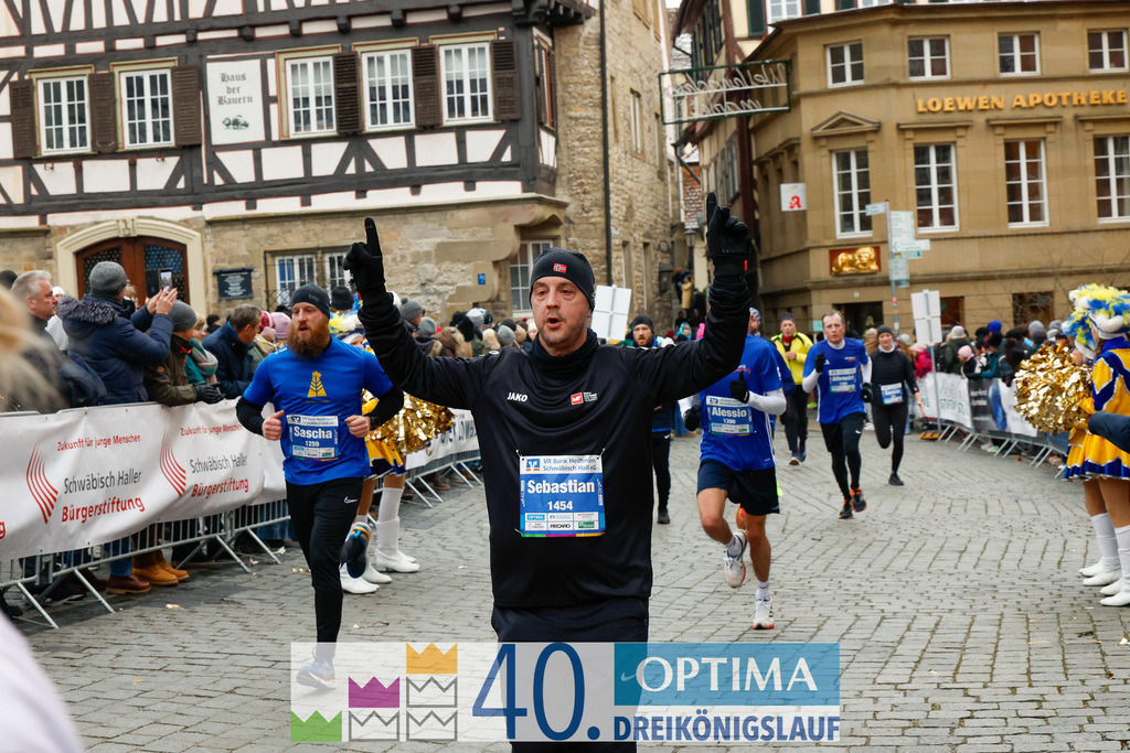 VR Bank Hauptlauf 10km | 40. Optima 3koenigslauf 2026 - Realisiert mit Pictrs.com