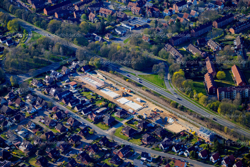 Stade_Bronzeschmiede_Baustelle_ELS_4499060425 | STADE 06.04.2025 Baustelle mit Erschließungs-, Grundierungs- , Erd- und Aufschüttungsarbeiten " Bronzeschmiede " in Stade im Bundesland Niedersachsen, Deutschland. // Construction site with development, foundation, earth and landfill works " Bronzeschmiede " in Stade in the state Lower Saxony, Germany. Foto: Martin Elsen
