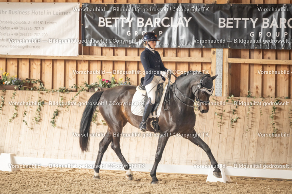 _D5A2955 | Emotionale Pferde- & People-Fotografie rund um Heidelberg, Leimen & Umgebung. Natürliche Fotos von Pferd, Mensch & Familie. Jetzt Termin sichern!