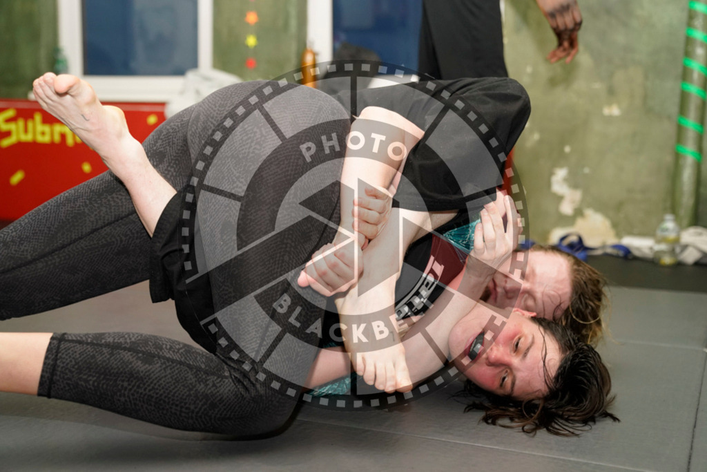 20240413PBB7688 | Fighters compete during the Grapplethon 24hours of rolling for a reason in Hamburg, Germany, on April 13, 2024.