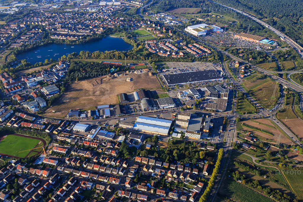 Luftbild: Gewerbegebiet Schütte-Lanz-Park in Brühl im Bundesland Baden-Württemberg in Deutschland. Foto: IMG_072987.jpg vom 23.09.2014 durch Werner Riehm/FLY-FOTO.de