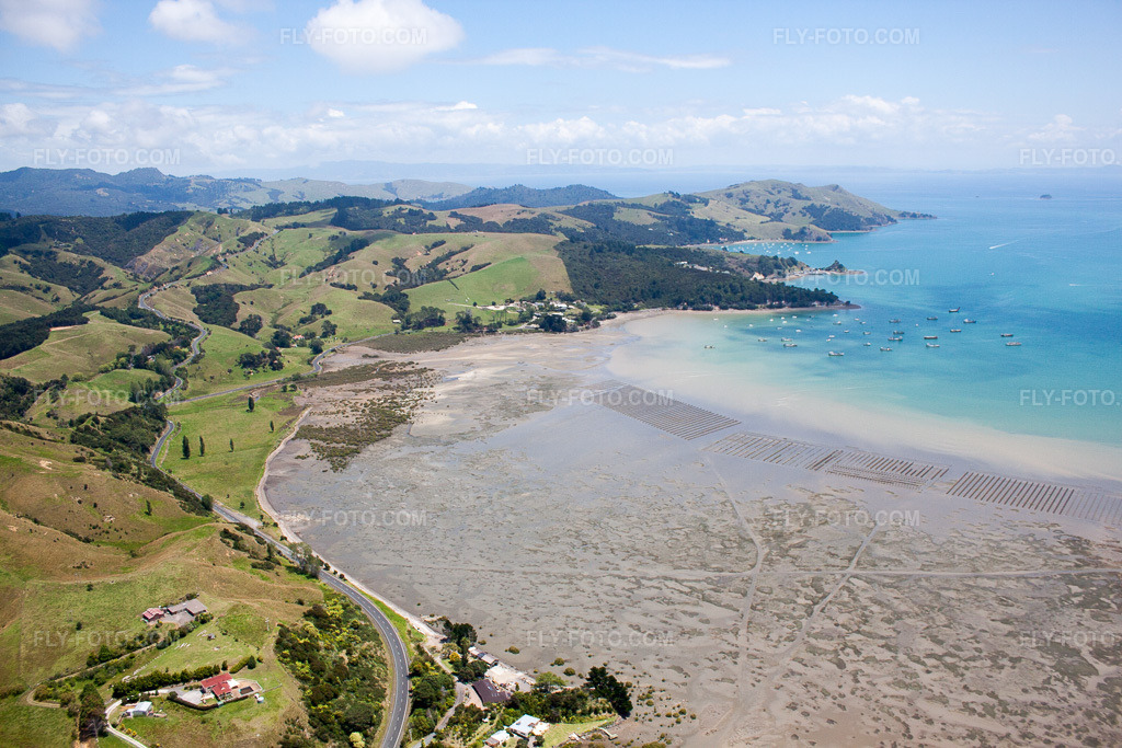Aerial view: View of the town in the district Te Kouma in Coromandel in the state Waikato, New Zealand.Photo: IMG_55584.jpg taken on 01/12/2013 by Werner Riehm/FLY-FOTO.comResolution of the original: 4752 x 3168 px