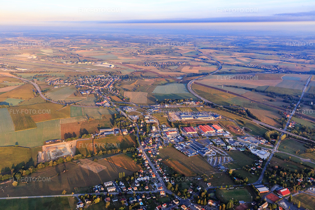 Aerial view: Rue de l'Europe industrial park with GROUPE BOUCHÉ and FM LOGISTIC Corporate SAS in Phalsbourg in the state Moselle, France. – Photo: IMG_117802.jpg taken on 09/14/2019 by Werner Riehm/FLY-FOTO.com – Resolution of the original: 5472 x 3648 px – Transports Bouché – FM Logistic - Logistics Services & Solutions Worldwide