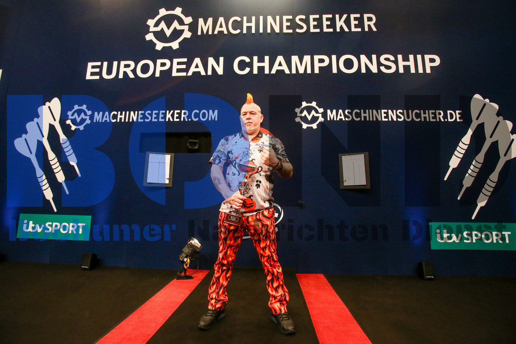  29.10.2023 - 
 | Sebastian Sendlak / Bochumer Nachrichtendienst (BOND) - PDC European Darts Championship: Finale {Persons shown} - Realisiert mit Pictrs.com